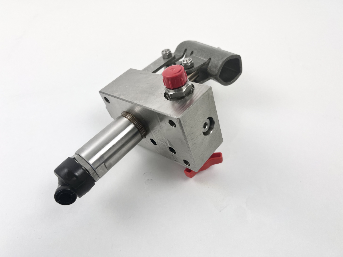 Fußpumpe für Doppeltwirkende Hydraulikzylinder zum aus- und einfahren –  „PROTOTYP“ - AGIROSSI GmbH
